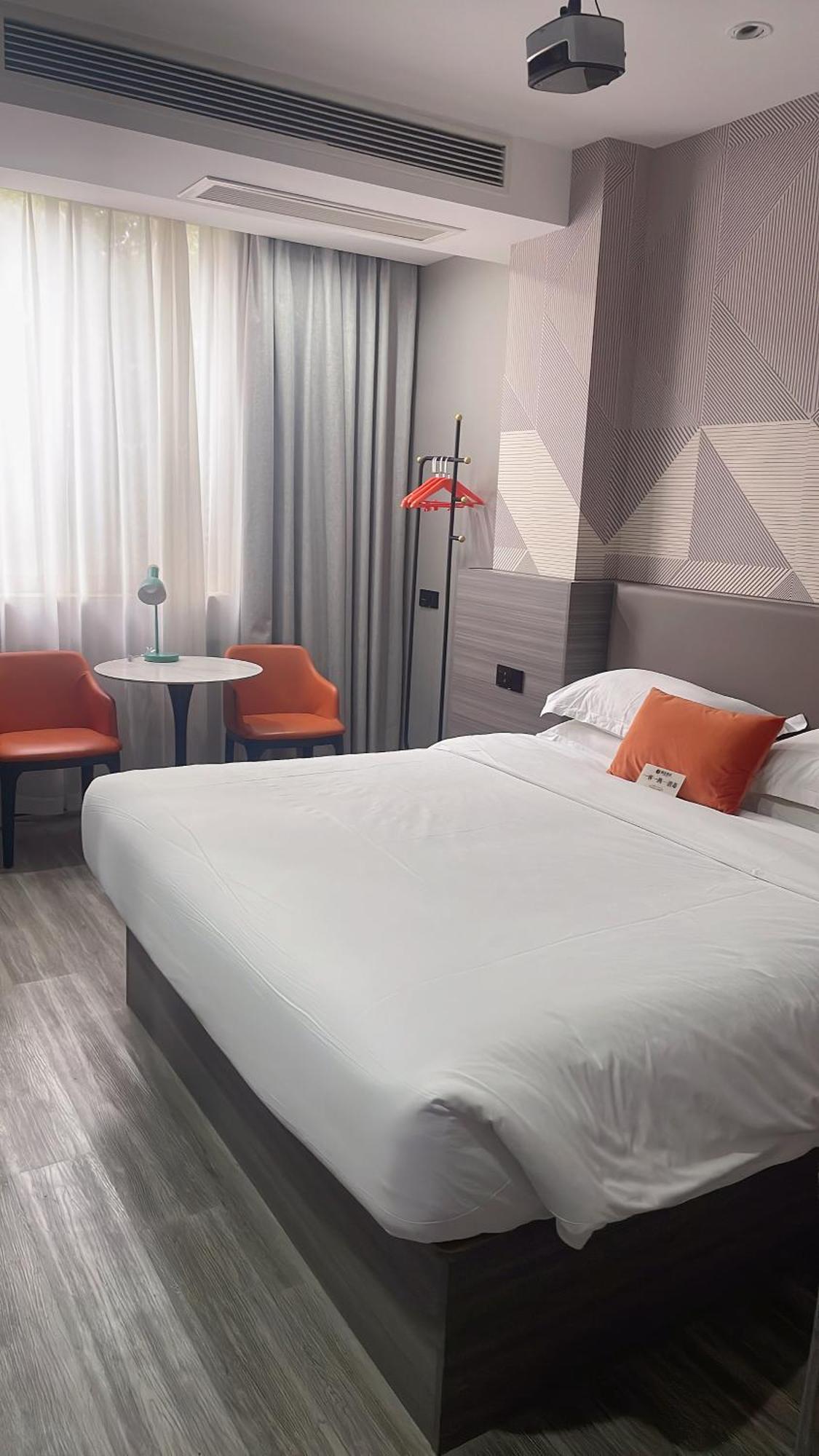 Orient Rose International Hotel Shanghai Extérieur photo
