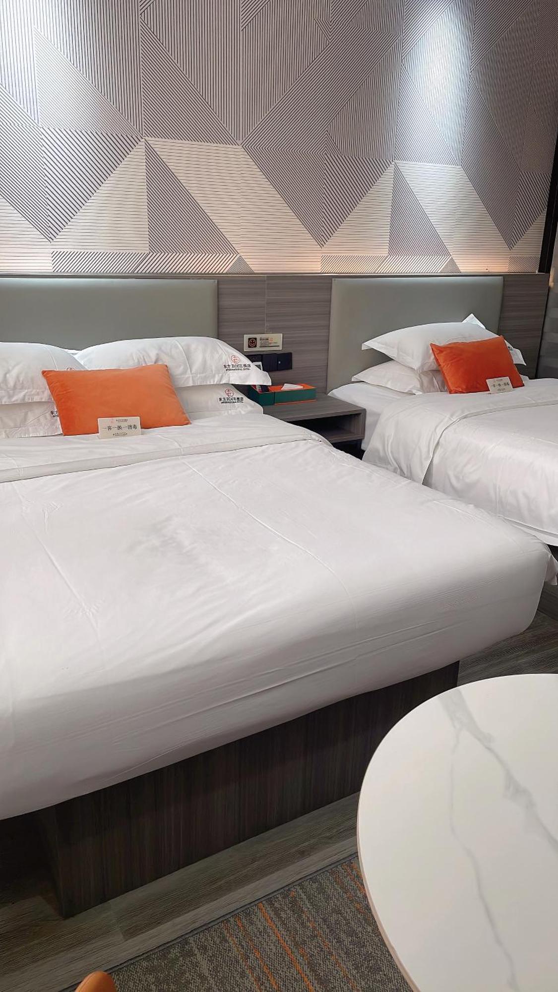 Orient Rose International Hotel Shanghai Extérieur photo